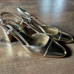 Women's Dumjey Gold Slingback Heels Size 8.5